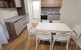 Style 2Br***